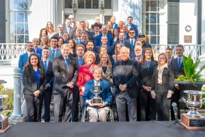 Governor Abbott with Texas Communities